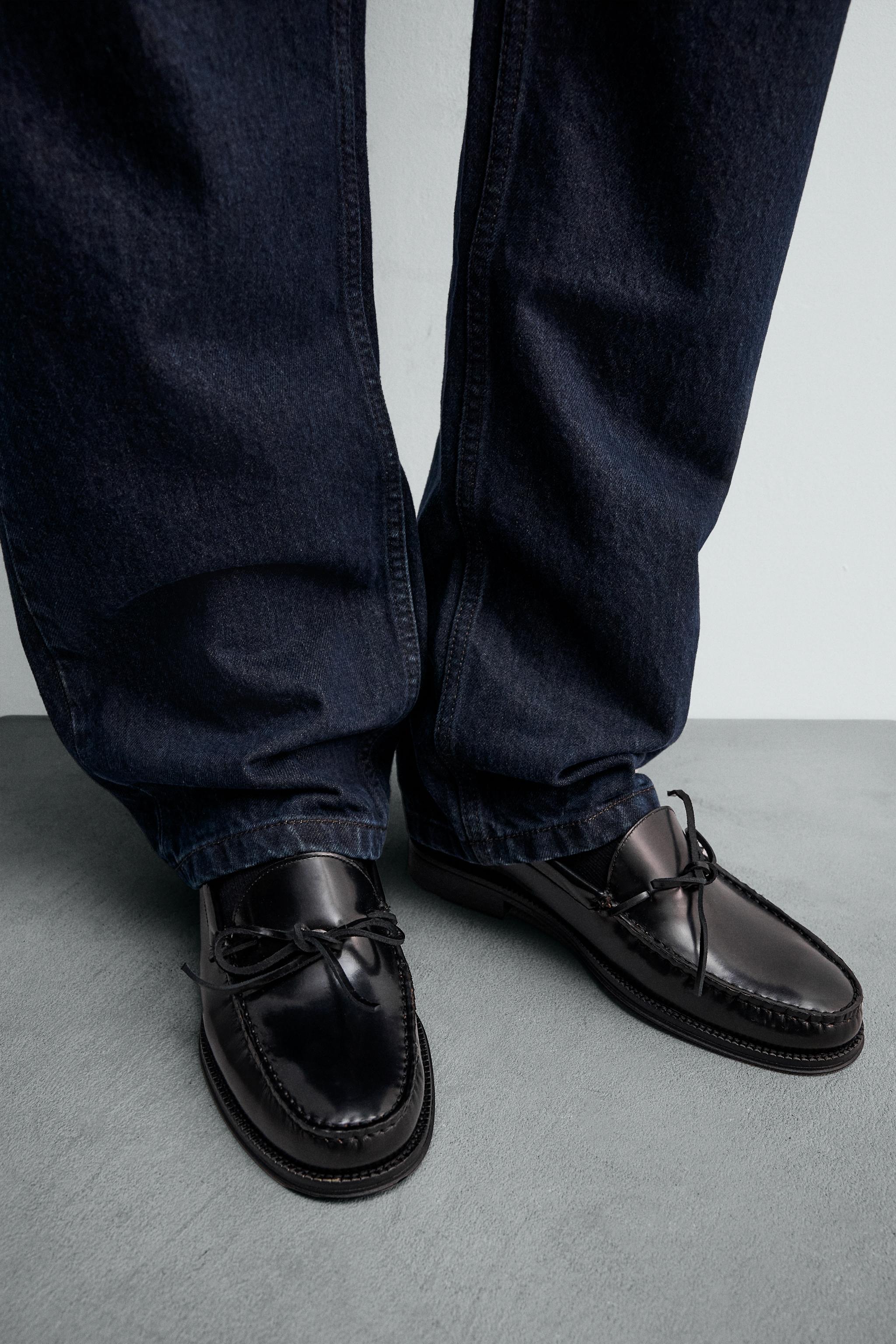 LEATHER BOW LOAFERS